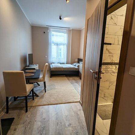 Apartment A1 In Downtown Of Krasków Εξωτερικό φωτογραφία